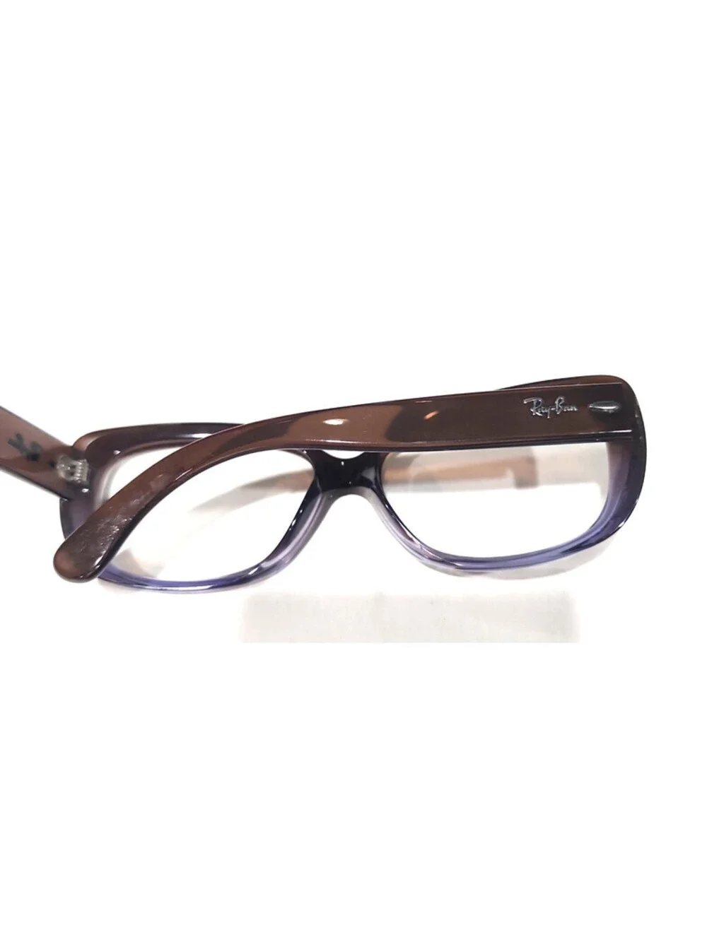Ray-Ban very good